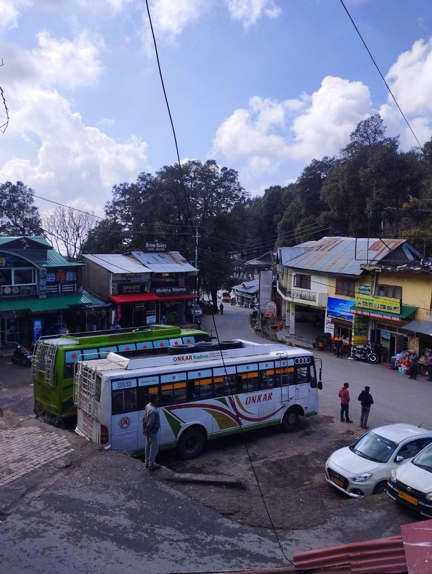 Aditya Homestay Dalhousie Zewnętrze zdjęcie