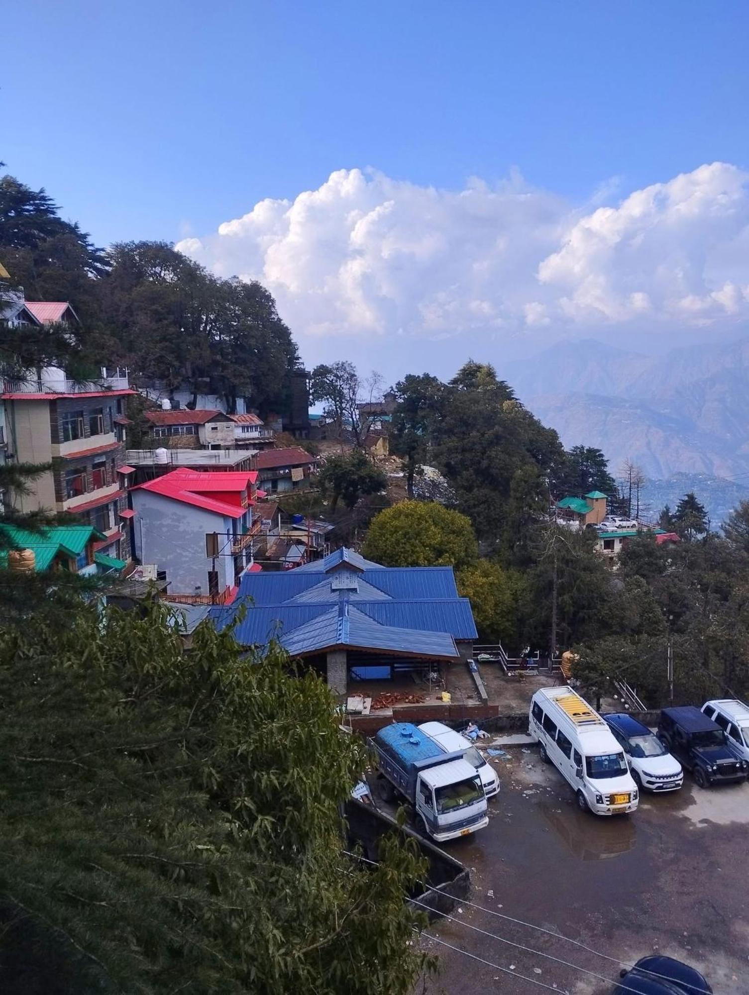 Aditya Homestay Dalhousie Zewnętrze zdjęcie