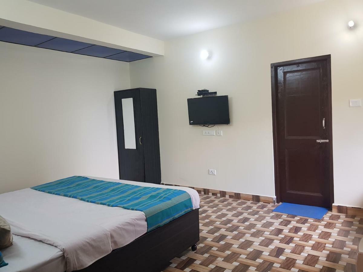 Aditya Homestay Dalhousie Zewnętrze zdjęcie