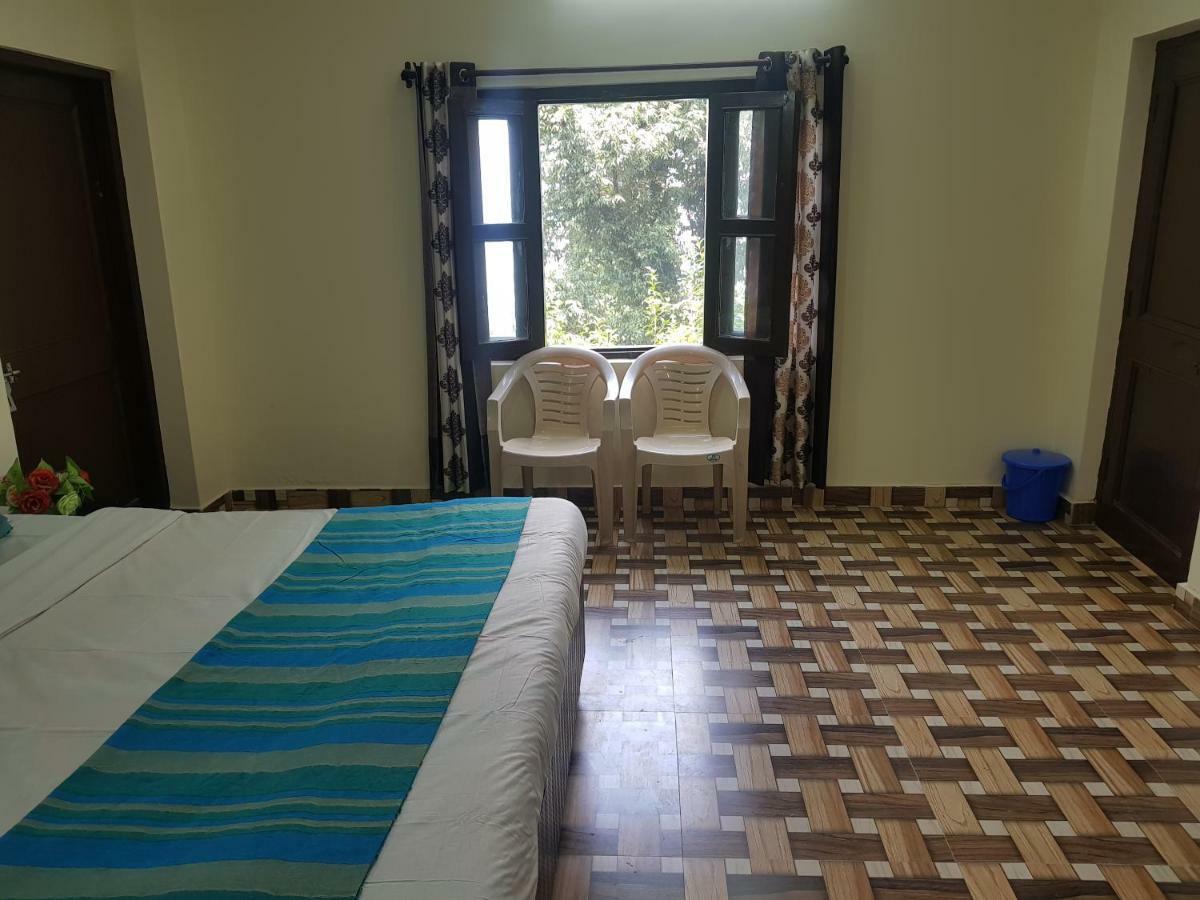 Aditya Homestay Dalhousie Zewnętrze zdjęcie